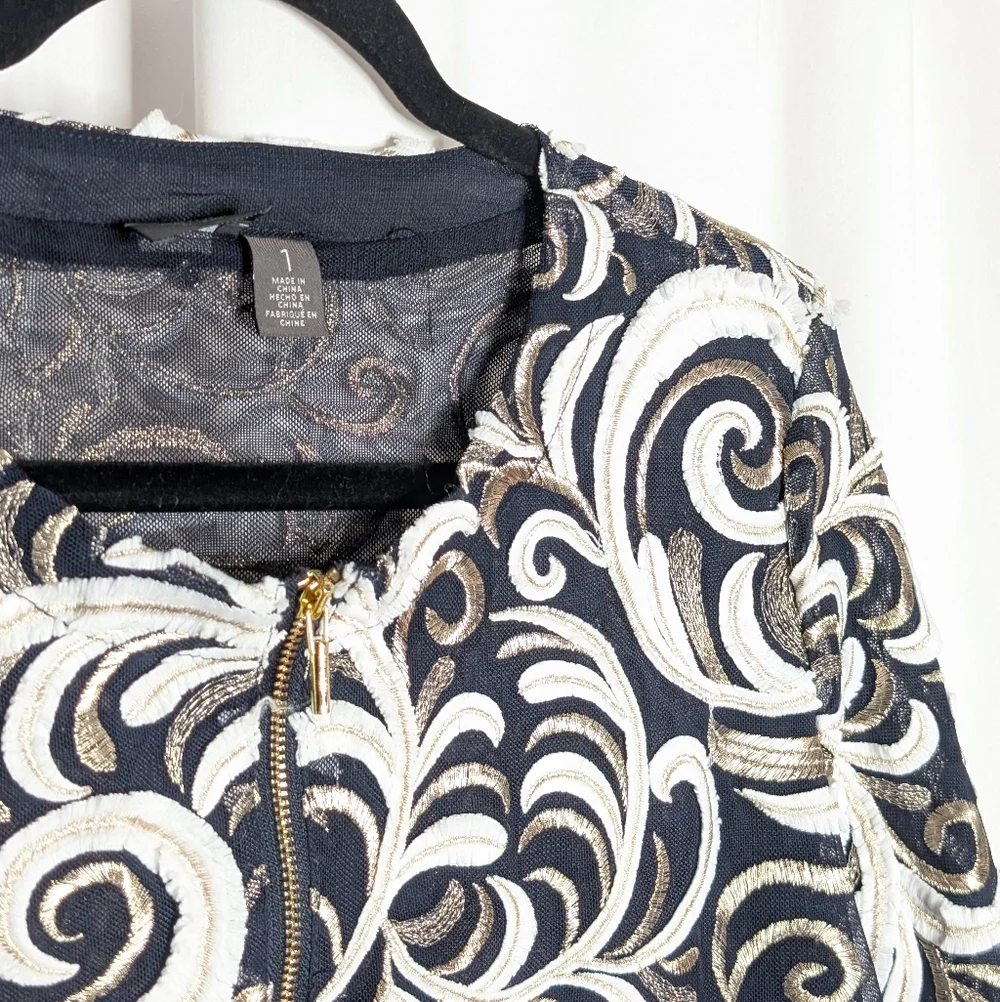 Chico's Travelers Collection Scrolled Bomber Jacket Size 1 - Picture 3 of 7